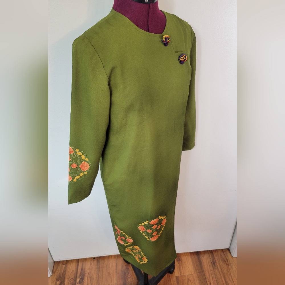 Custom Chinese Dress - Picture 10 of 11